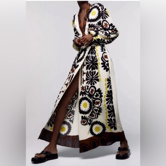 ZARA  PRINTED WRAP DRESS ECRU SIZE S BLOGGERS FAVORITE 💕 ❤️ - Picture 5 of 16